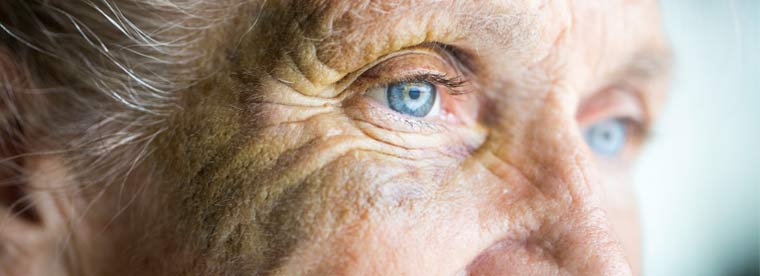 Bilateral Cataracts: Signs, Causes and Treatment Options
