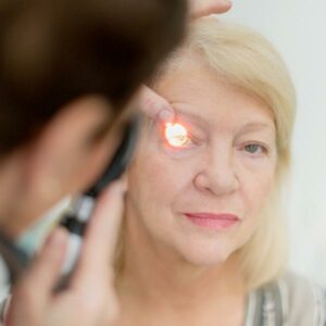 How Does It Help With Cataracts?
