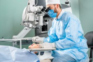 What Are the Benefits of FLACS Surgery?